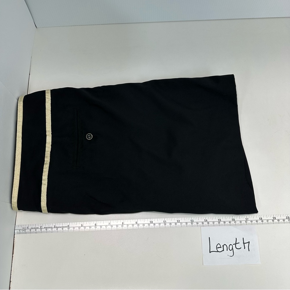 LADY HAGEN Golf Skort Size 10 Black Gold Metallic Trim 3 Pockets Side Zip - Picture 8 of 11
